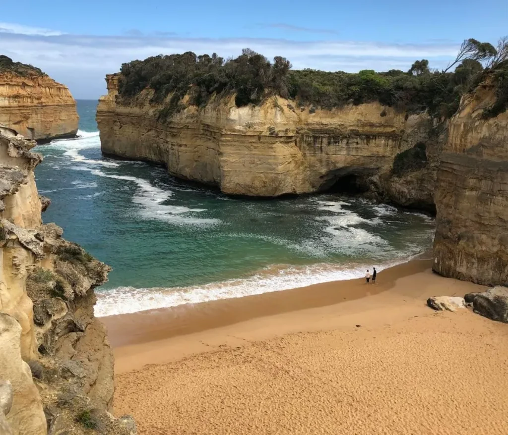 Loch Ard Gorge Beach